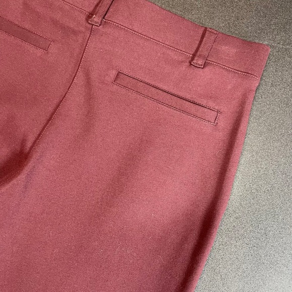 NWT Quince Ultra Stretch Ponte Straight Leg Pants Burgundy Womens Size S - Picture 3 of 12